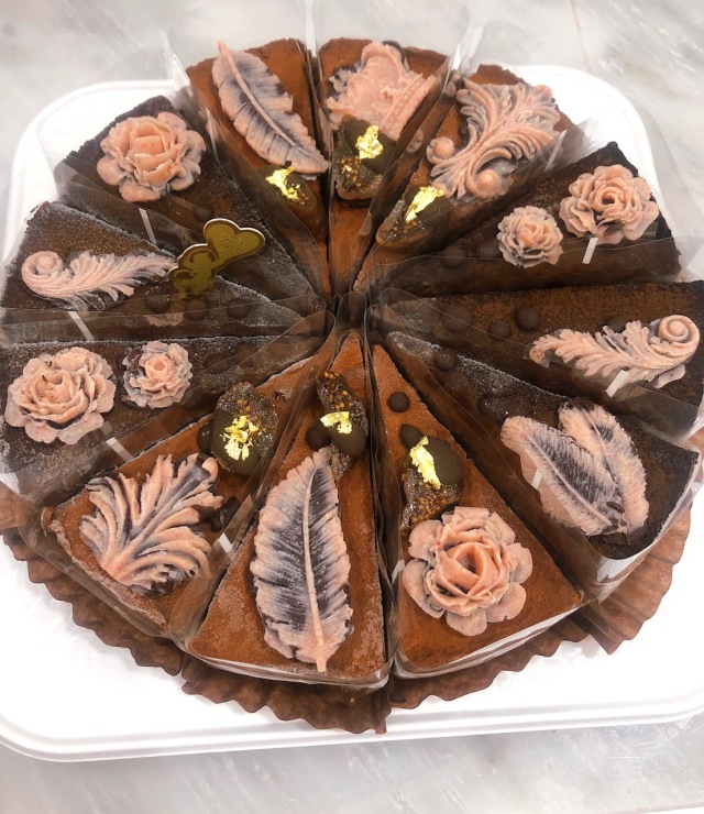 Organic Rawケーキ 濃厚クラシックチョコレートケーキ 天使の微笑み 18cmホール 12カット